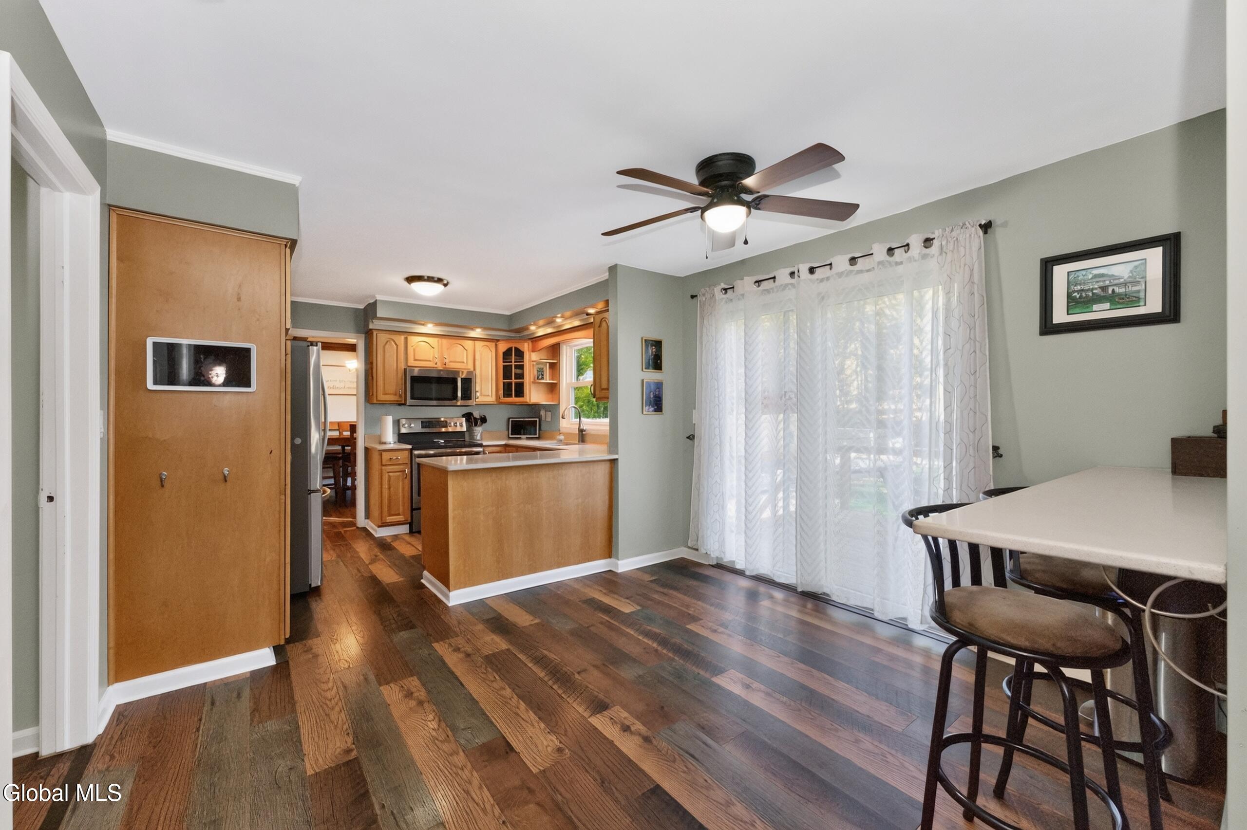 22 Wagon Wheel Lane Glenville NY 12302
