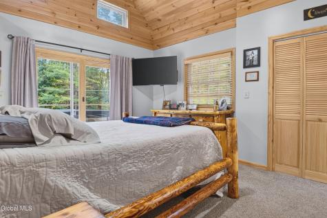 118 Pedrick Road Gloversville NY 12078