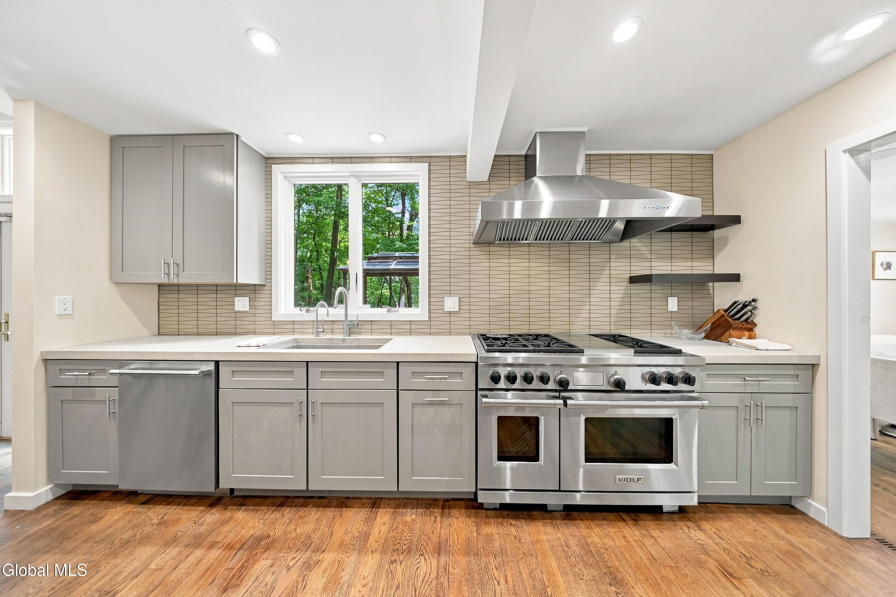 7 Hills Road Loudonville NY 12211