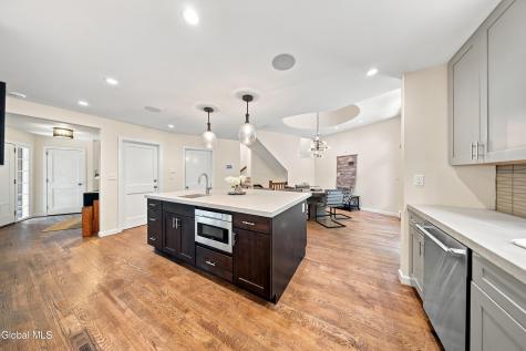 7 Hills Road Loudonville NY 12211