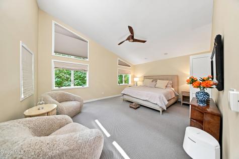 7 Hills Road Loudonville NY 12211