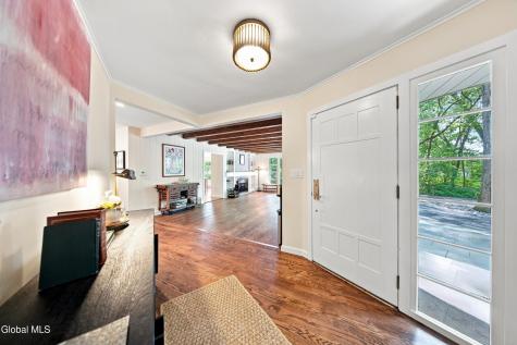 7 Hills Road Loudonville NY 12211