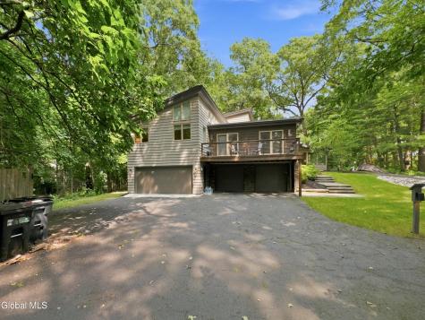 7 Hills Road Loudonville NY 12211