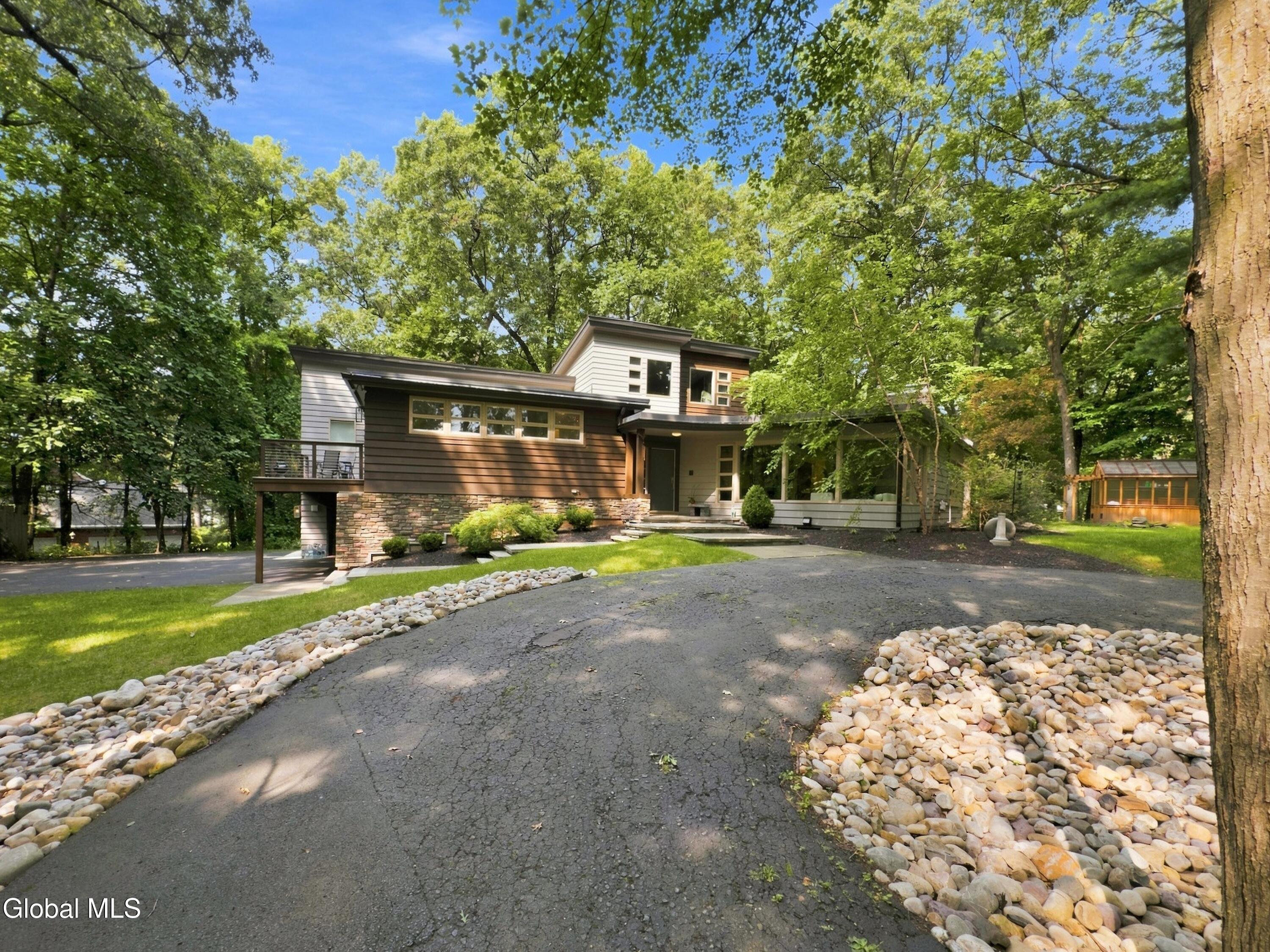 7 Hills Road Loudonville NY 12211