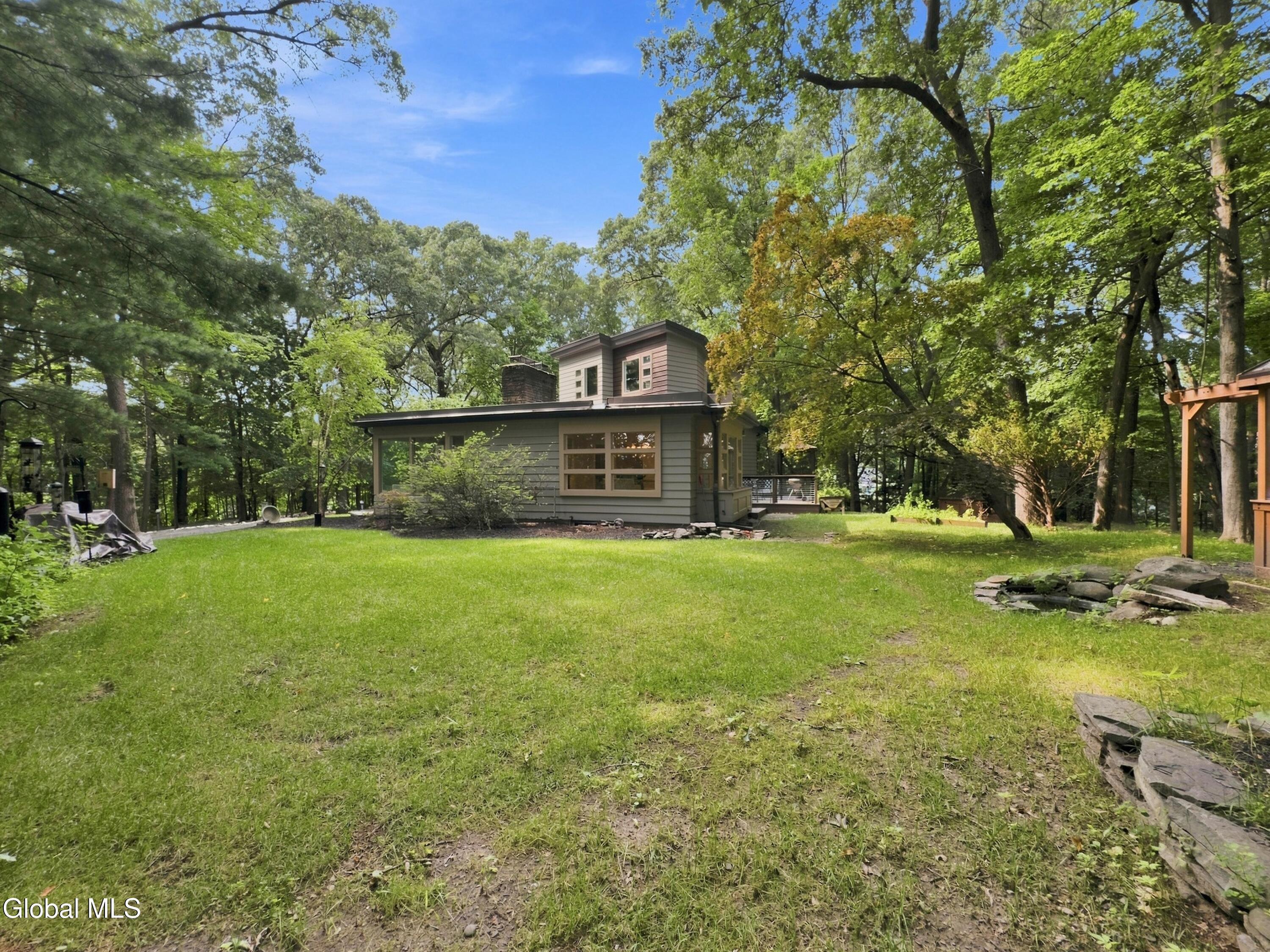 7 Hills Road Loudonville NY 12211
