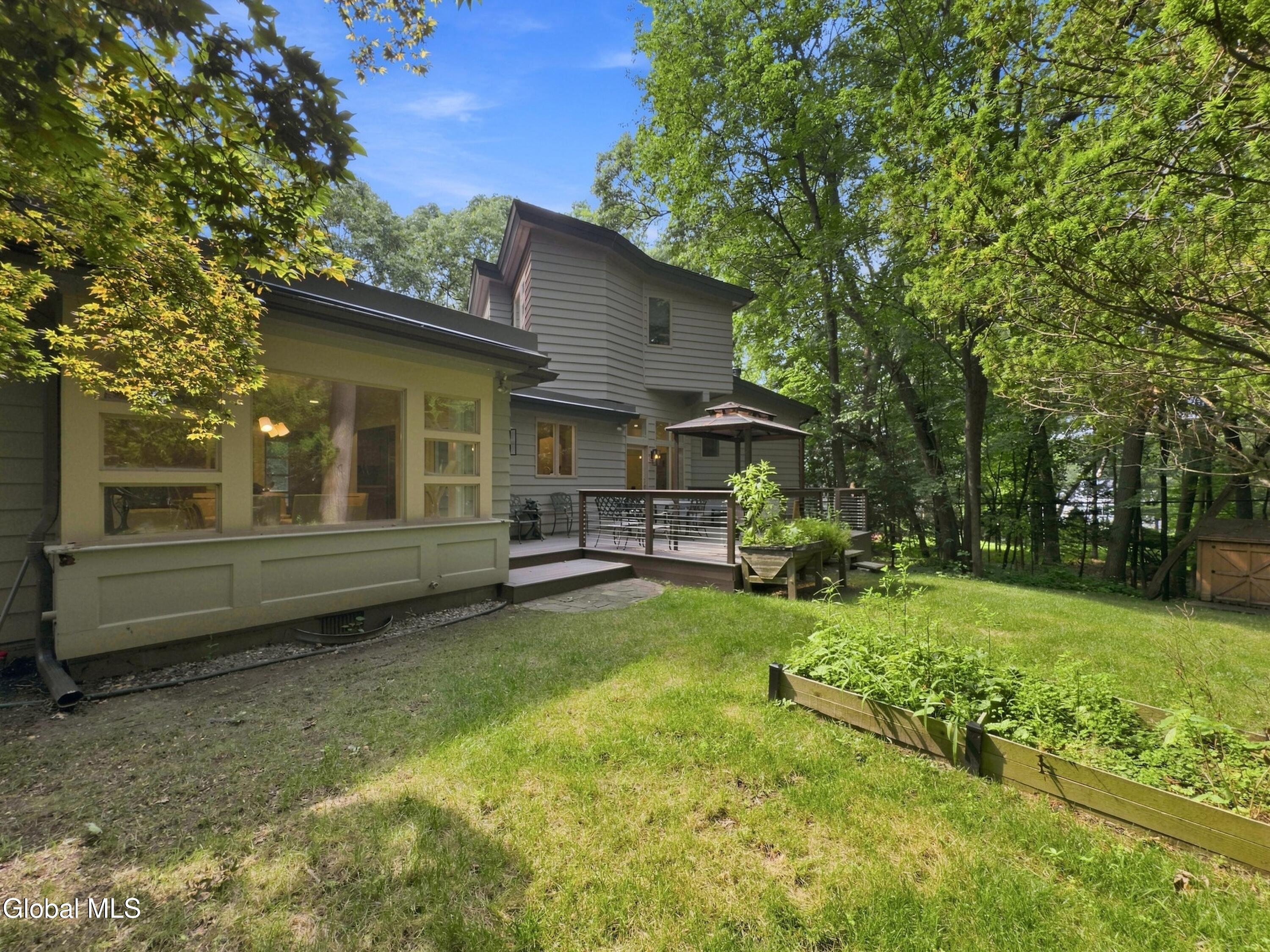 7 Hills Road Loudonville NY 12211