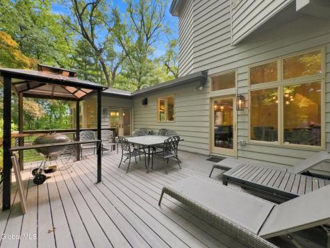7 Hills Road Loudonville NY 12211