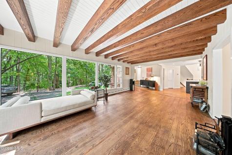 7 Hills Road Loudonville NY 12211