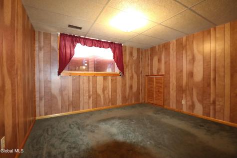 26 Vanderbilt Avenue Saratoga Springs NY 12866