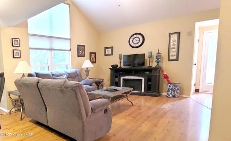 62 Meadow Rue Place Ballston Spa NY 12020