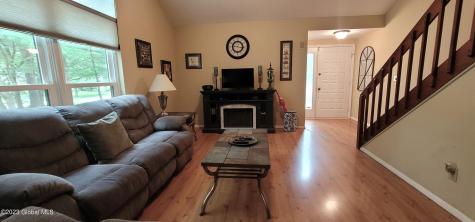 62 Meadow Rue Place Ballston Spa NY 12020
