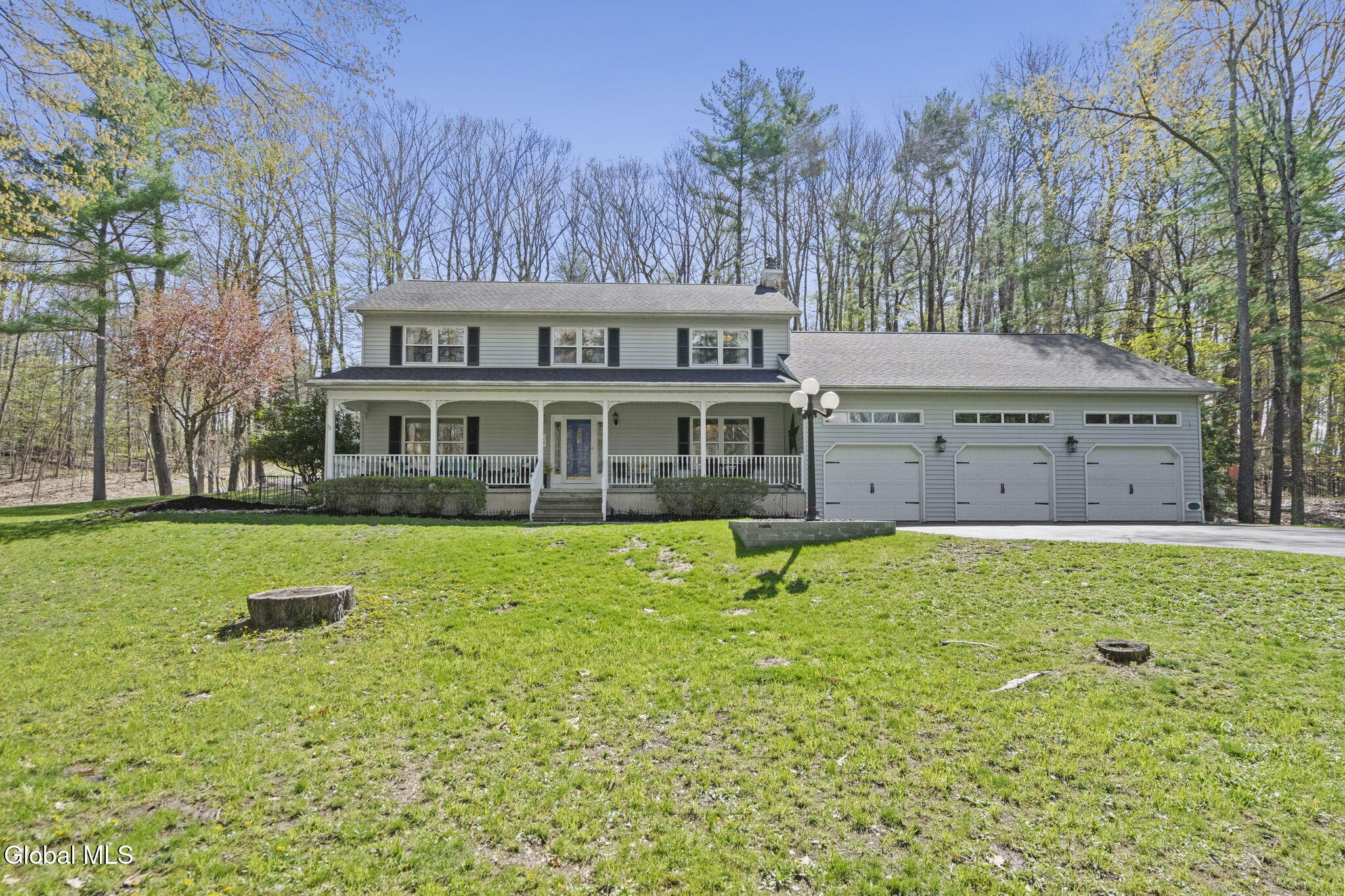 14 Autumn Lane West Sand Lake NY 12196