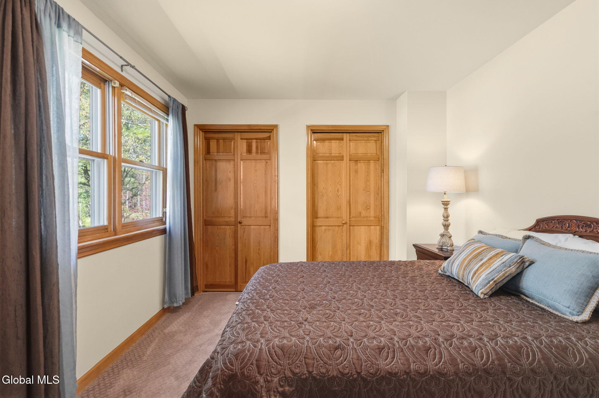 14 Autumn Lane West Sand Lake NY 12196
