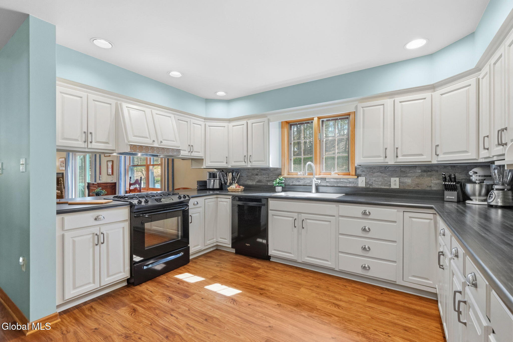 14 Autumn Lane West Sand Lake NY 12196