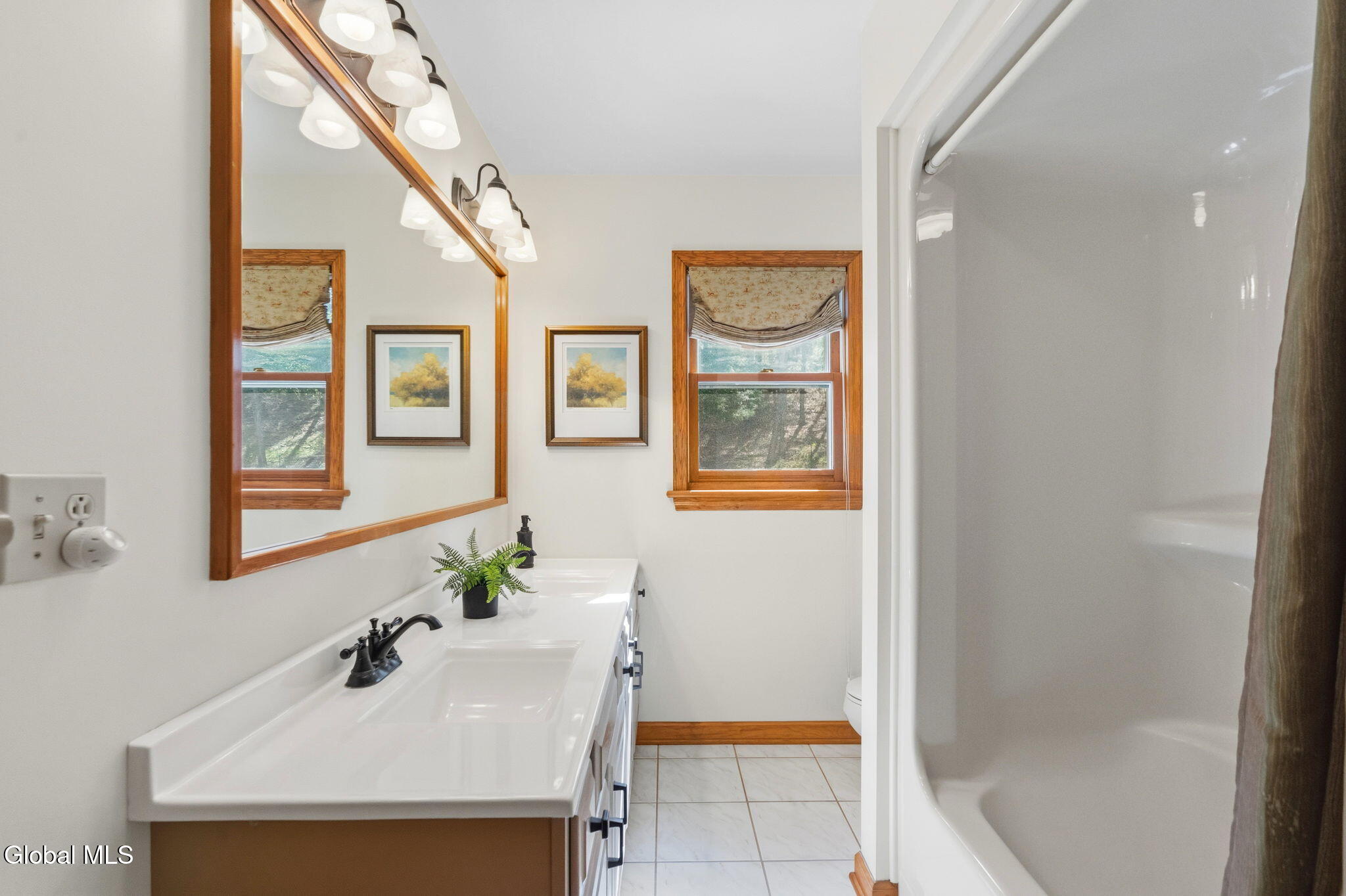 14 Autumn Lane West Sand Lake NY 12196