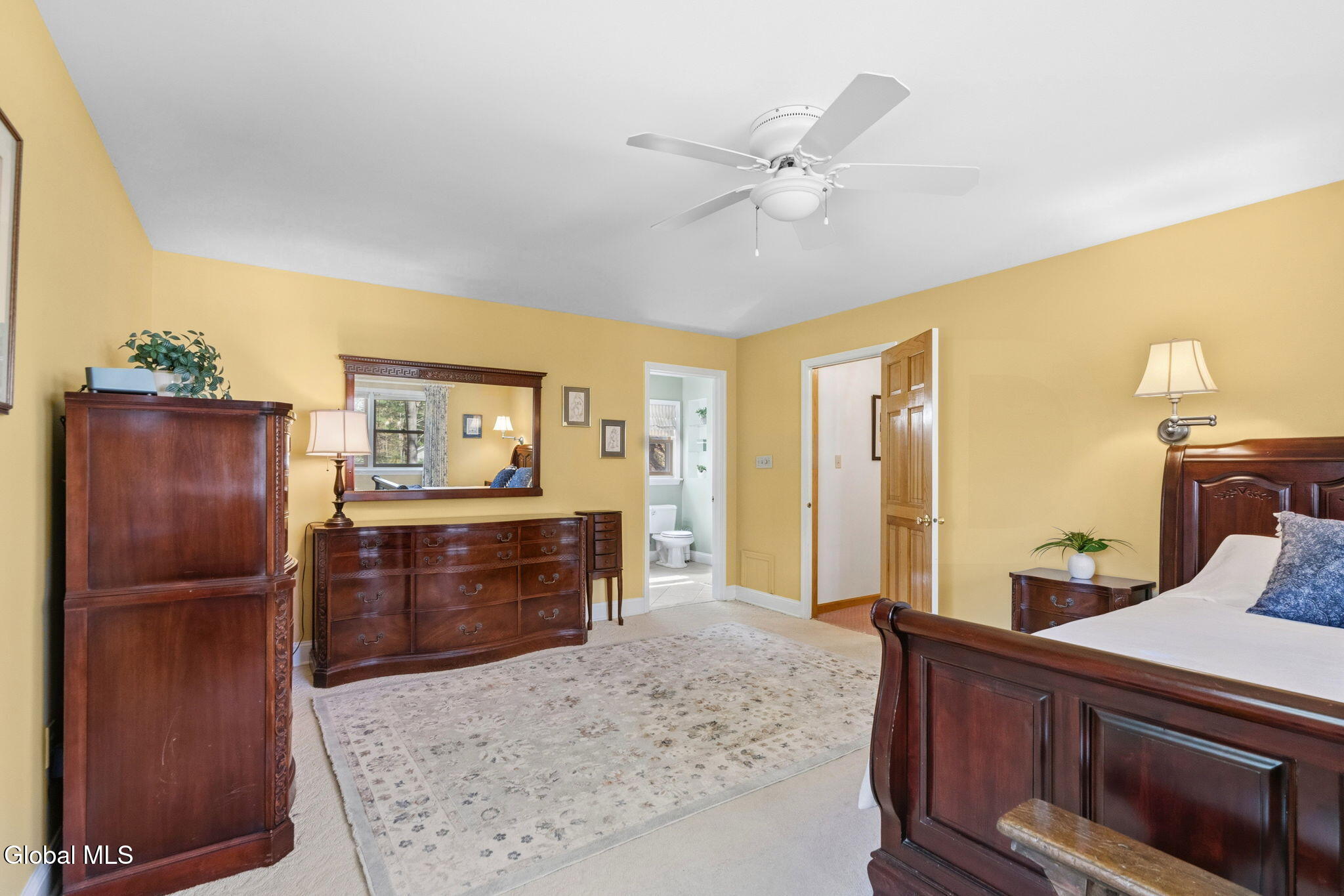 14 Autumn Lane West Sand Lake NY 12196