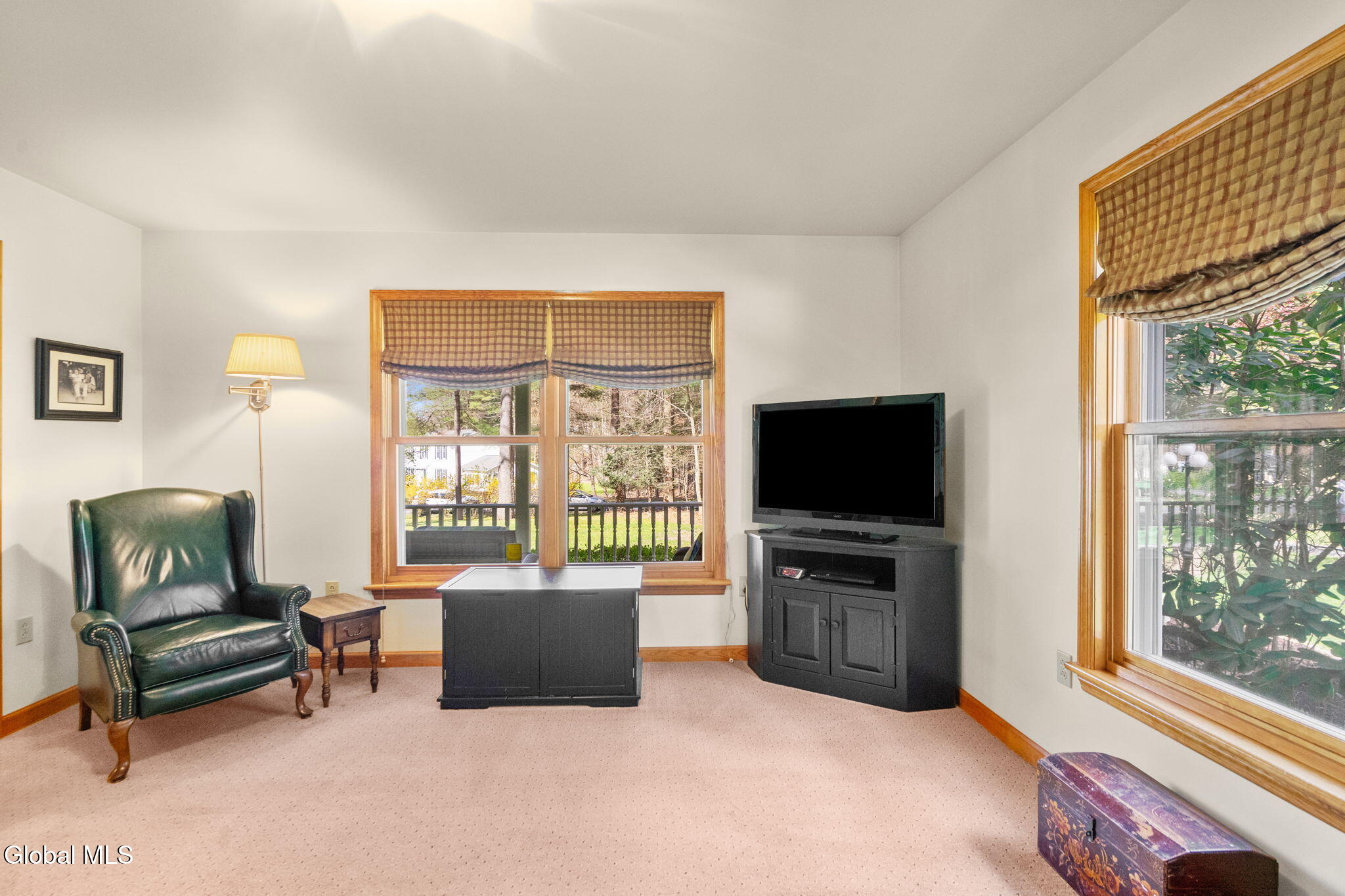 14 Autumn Lane West Sand Lake NY 12196