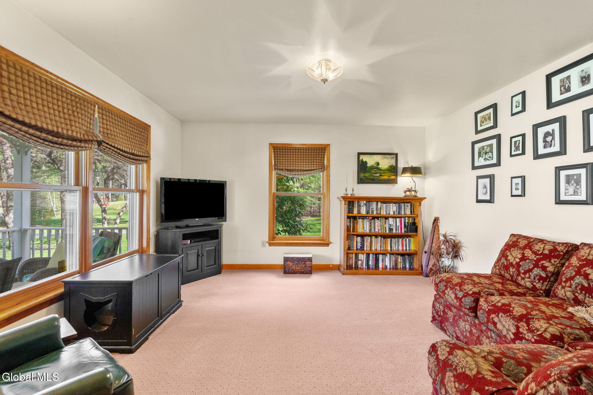 14 Autumn Lane West Sand Lake NY 12196