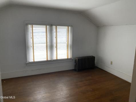 2103 Plum Street Niskayuna NY 12309