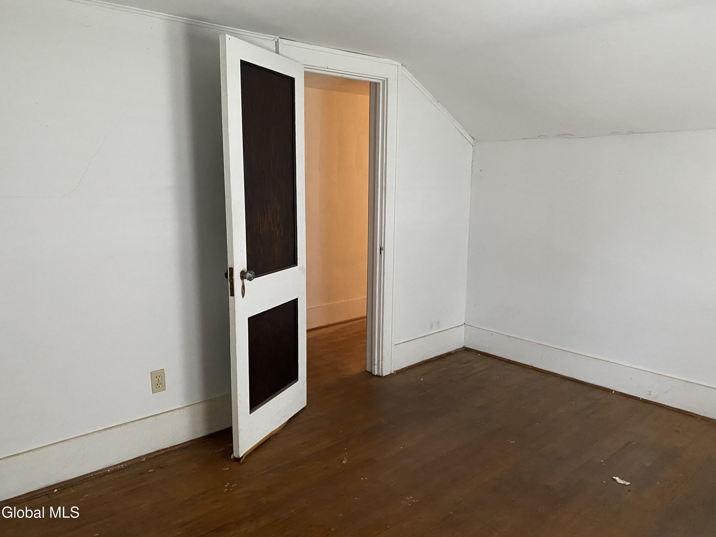 2103 Plum Street Niskayuna NY 12309