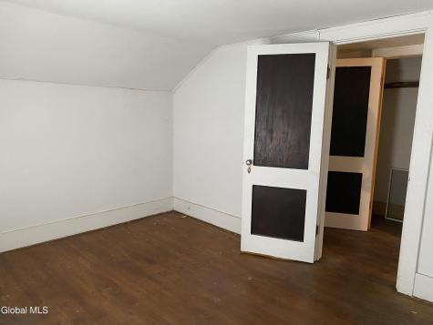2103 Plum Street Niskayuna NY 12309