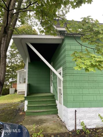 2103 Plum Street Niskayuna NY 12309