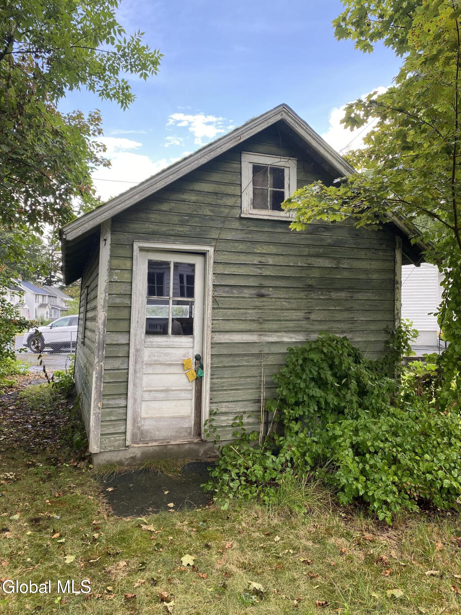 2103 Plum Street Niskayuna NY 12309