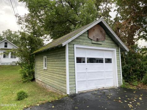 2103 Plum Street Niskayuna NY 12309