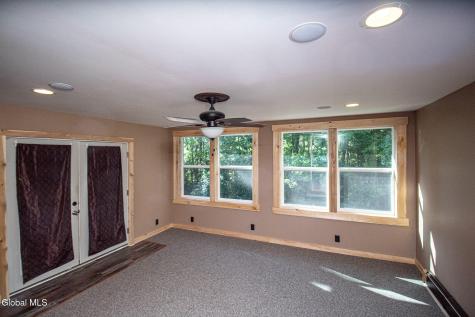 32 Cinnamon Ridge Keeseville NY 12944
