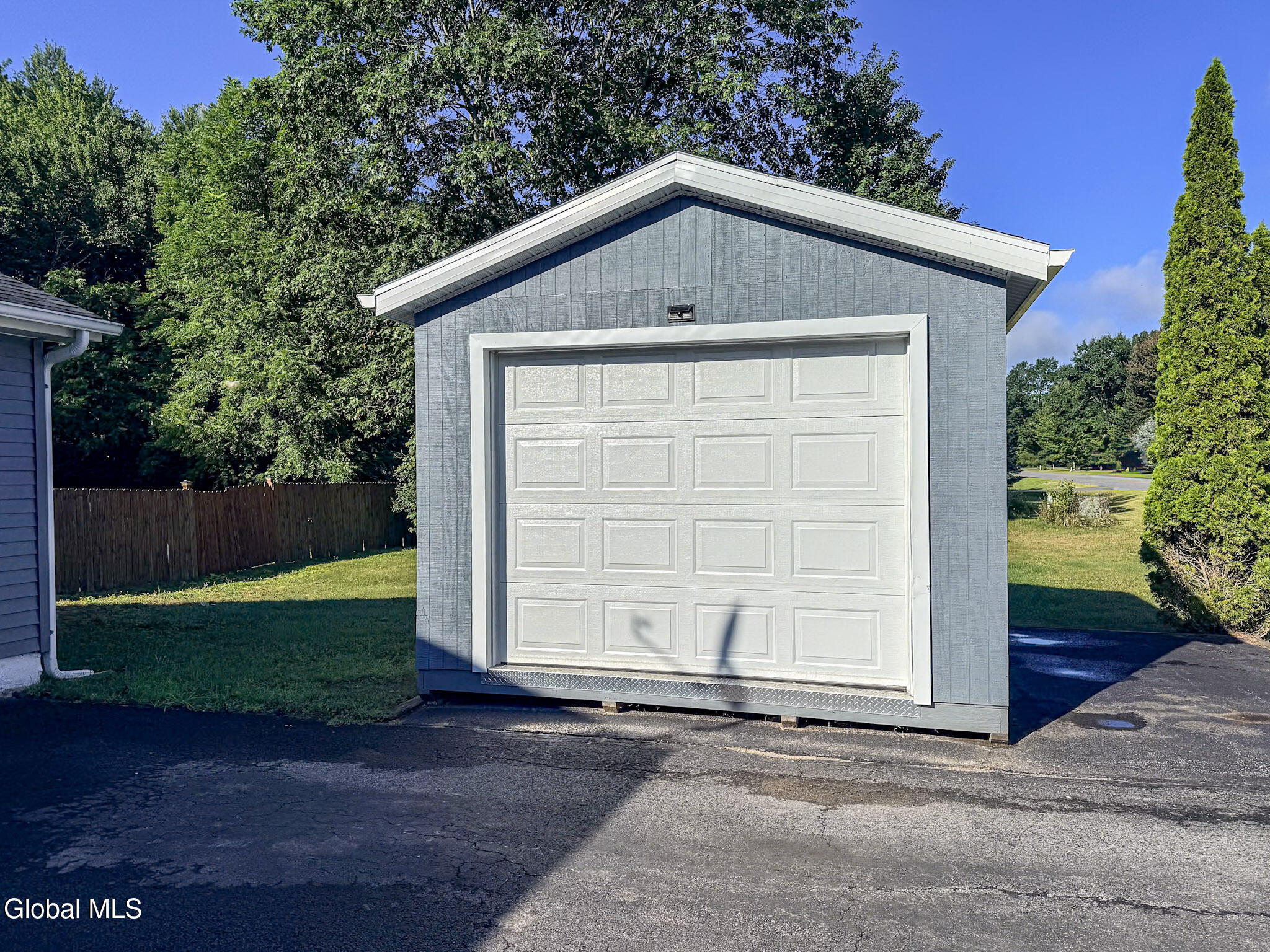 32 Cinnamon Ridge Keeseville NY 12944