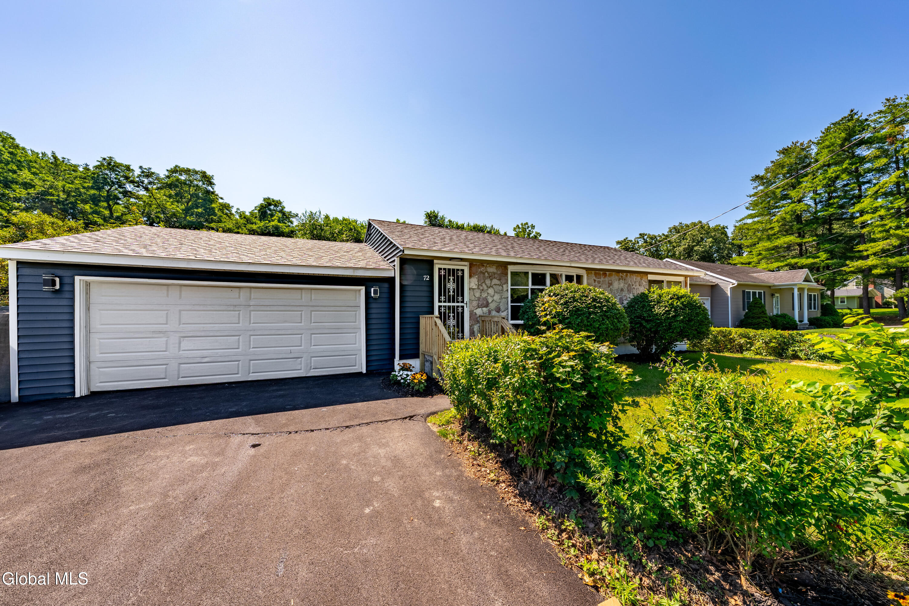 72 Cordell Road Schenectady NY 12304