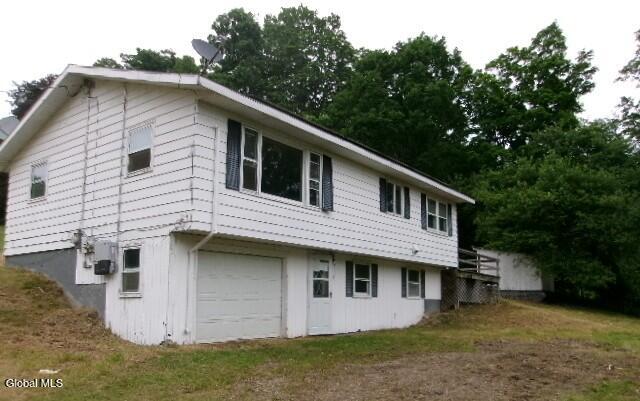 26 Rogers Lane Cambridge NY 12816