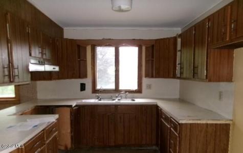 26 Rogers Lane Cambridge NY 12816
