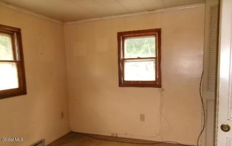 26 Rogers Lane Cambridge NY 12816