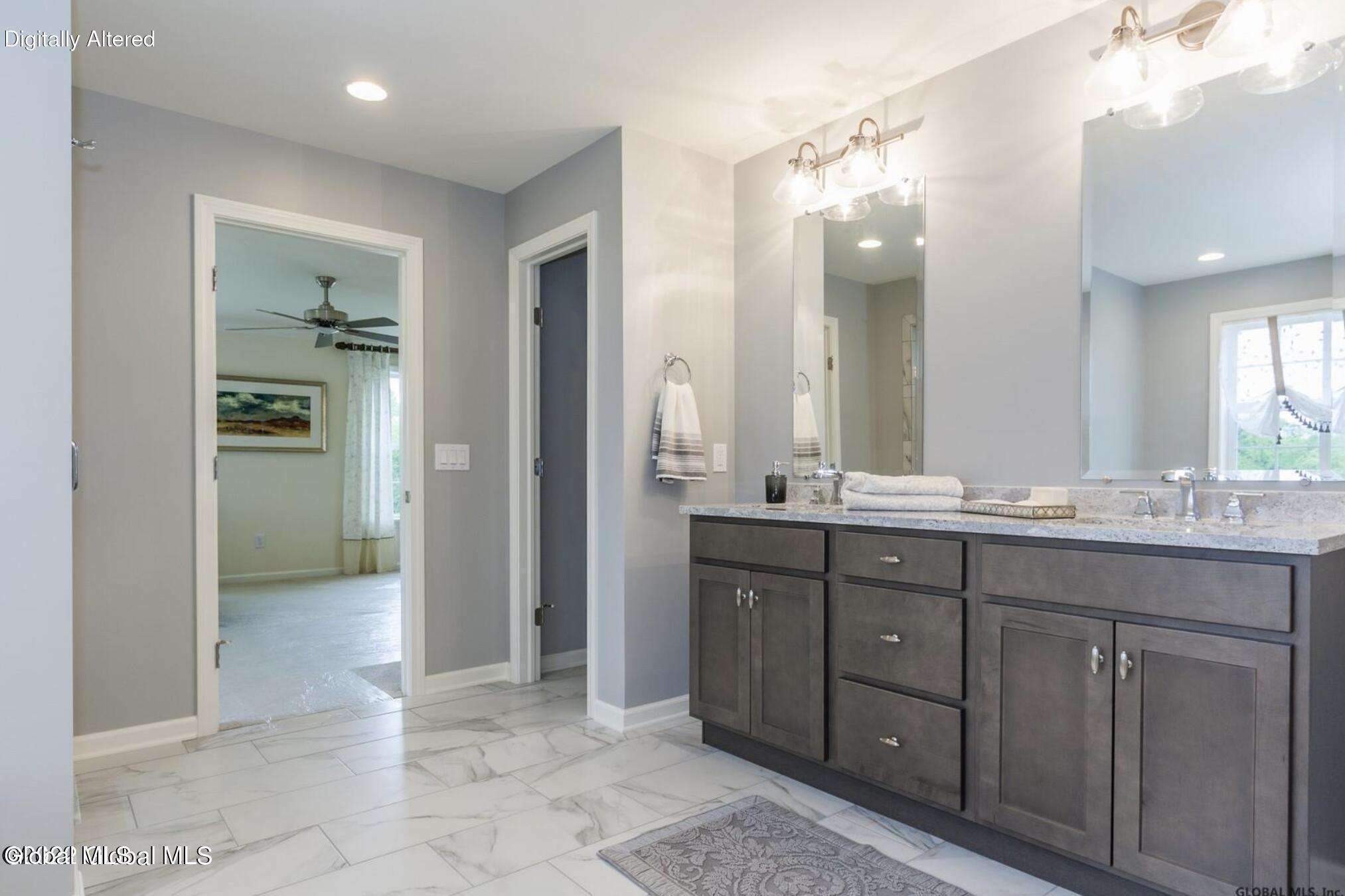 10 Crossvine Way Saratoga NY 12866