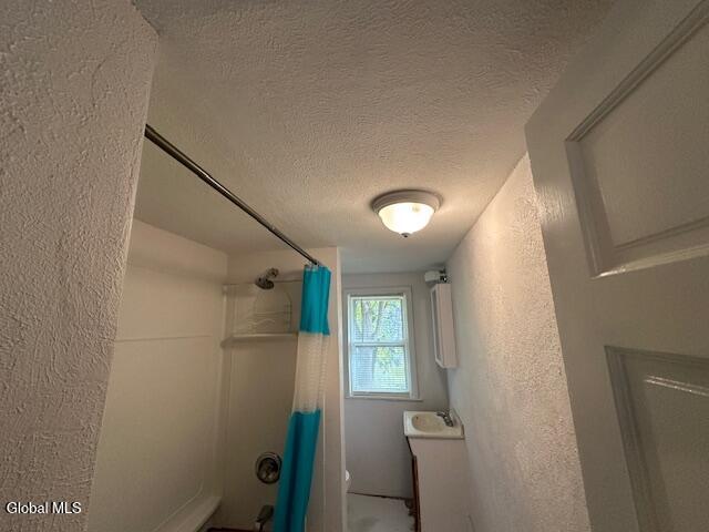 6 Eagle Street Gloversville NY 12078