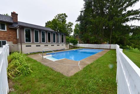 144 Ashdown Road Ballston Lake NY 12019