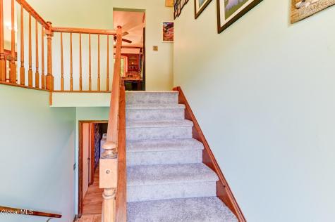 620 Michelle Way Schenectady NY 12304