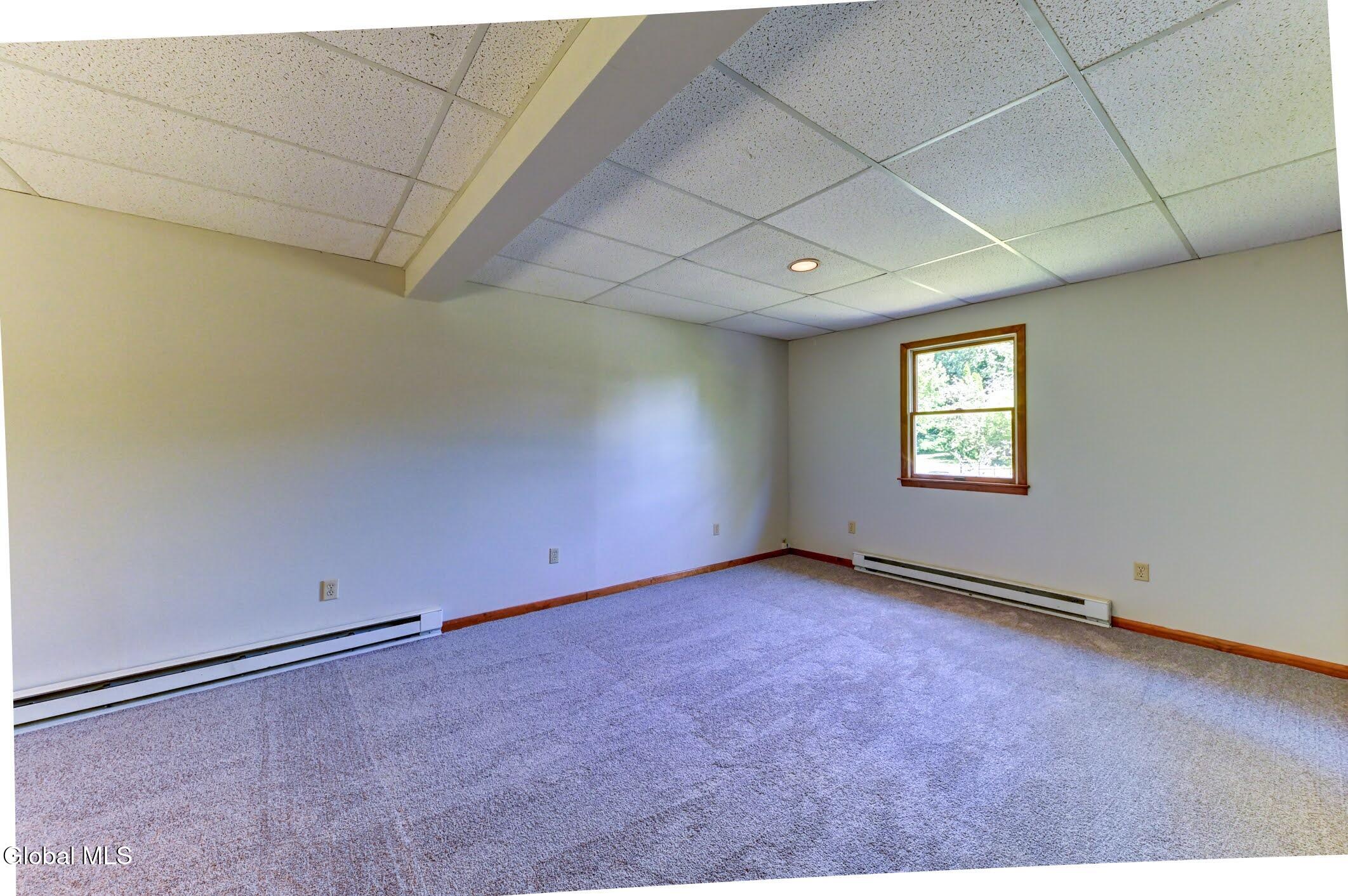 620 Michelle Way Schenectady NY 12304