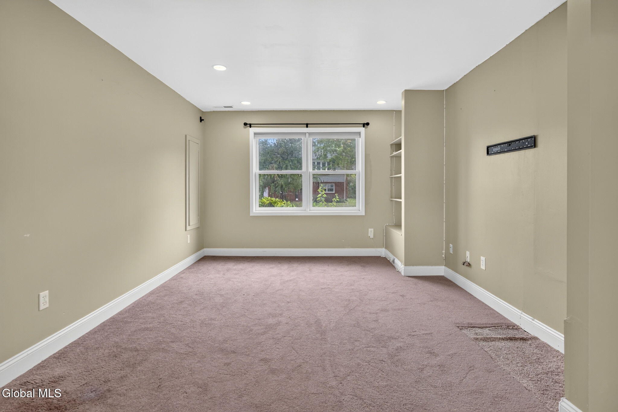 20 Delaware Avenue Rensselaer NY 12144