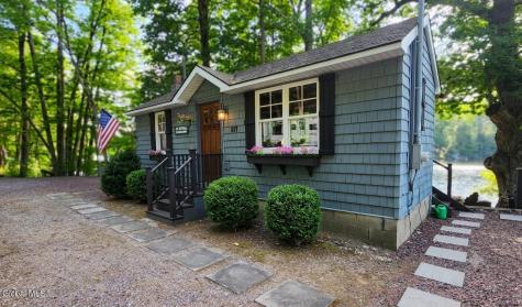 871 E River Drive Lake Luzerne NY 12846