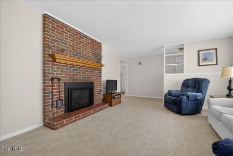 73 Saratoga Drive Glenville NY 12302