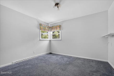 73 Saratoga Drive Glenville NY 12302