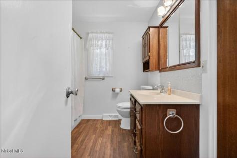 73 Saratoga Drive Glenville NY 12302