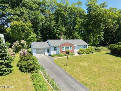 73 Saratoga Drive Glenville NY 12302