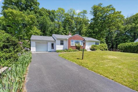 73 Saratoga Drive Glenville NY 12302