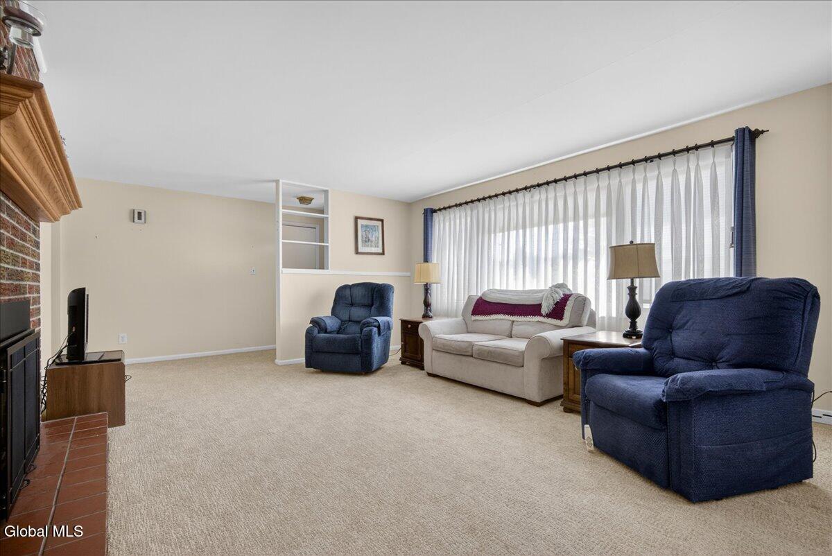 73 Saratoga Drive Glenville NY 12302