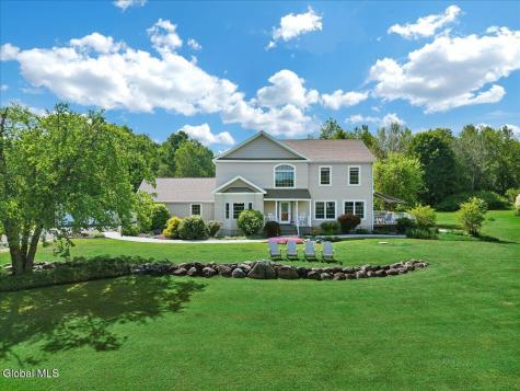 672 Lakeview Road Broadalbin NY 12025