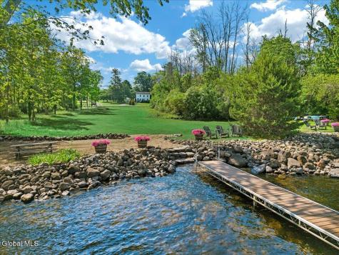672 Lakeview Road Broadalbin NY 12025