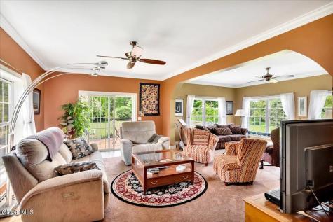 672 Lakeview Road Broadalbin NY 12025